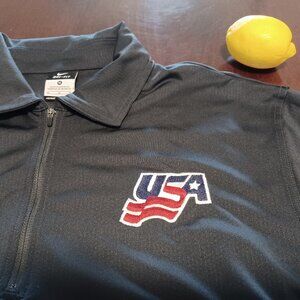 Nike USA Dri-Fit Men’s Size M Long Sleeve Gray Half-Zip Top Pullover